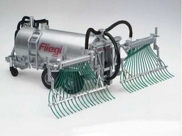 Bruder Cisterna s postřikovačem Fliegl 1:16